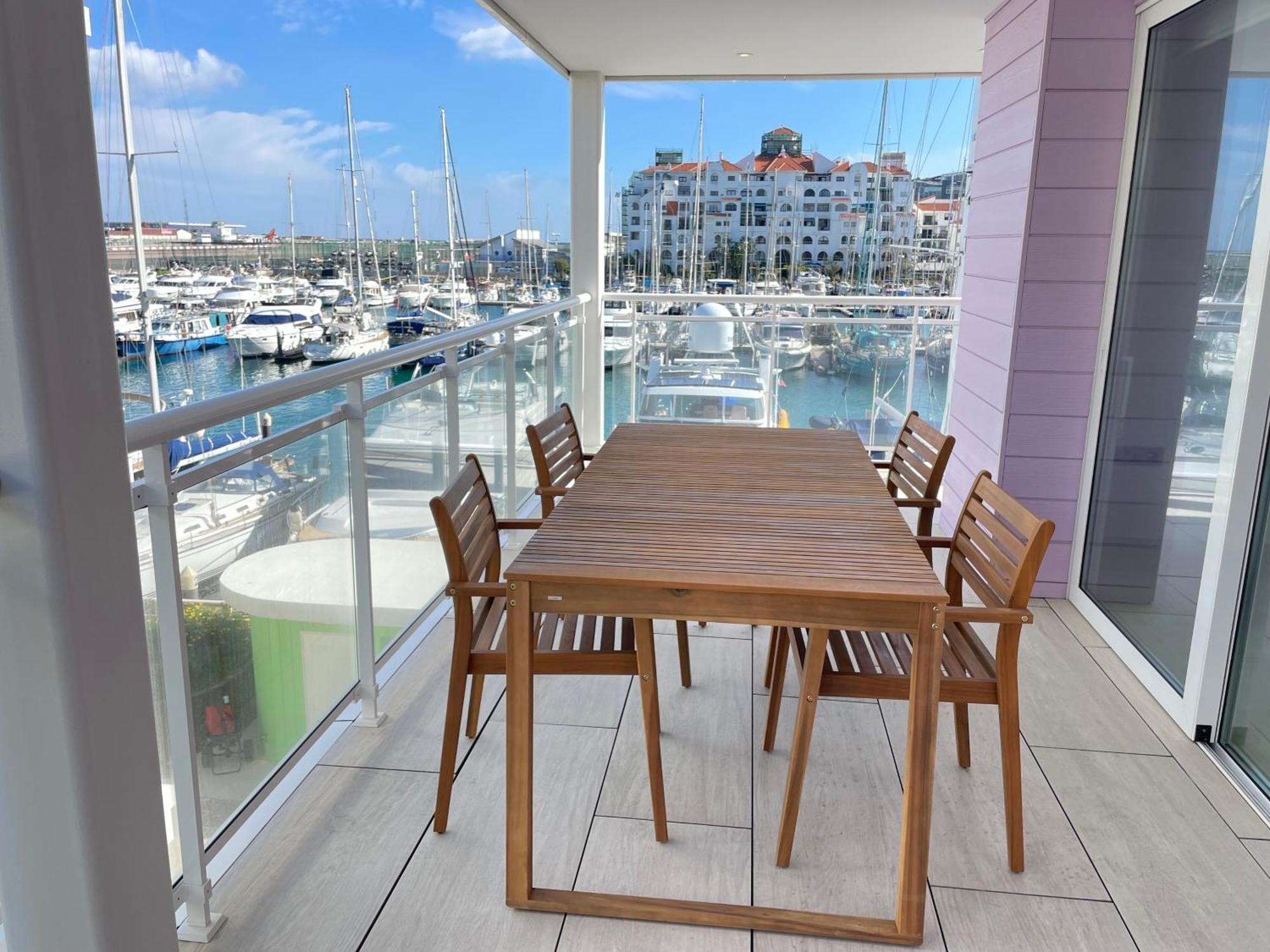 Deluxe Marina View Seafront Gibraltar Stay Exterior foto