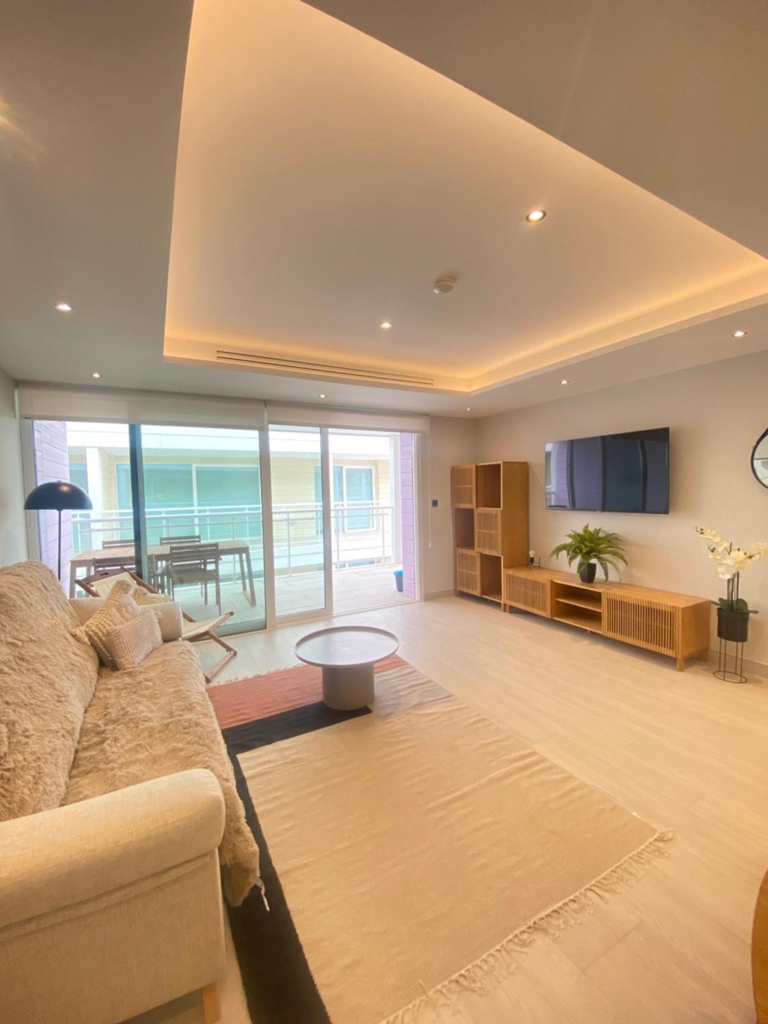 Deluxe Marina View Seafront Gibraltar Stay Exterior foto